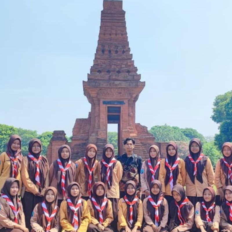 Galeri Akhir Kanan